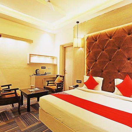 Fabhotel Ronald Inn Faridabad Exteriér fotografie