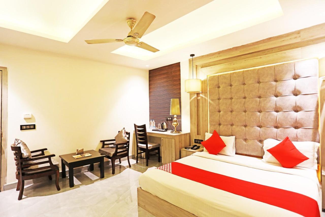 Fabhotel Ronald Inn Faridabad Exteriér fotografie
