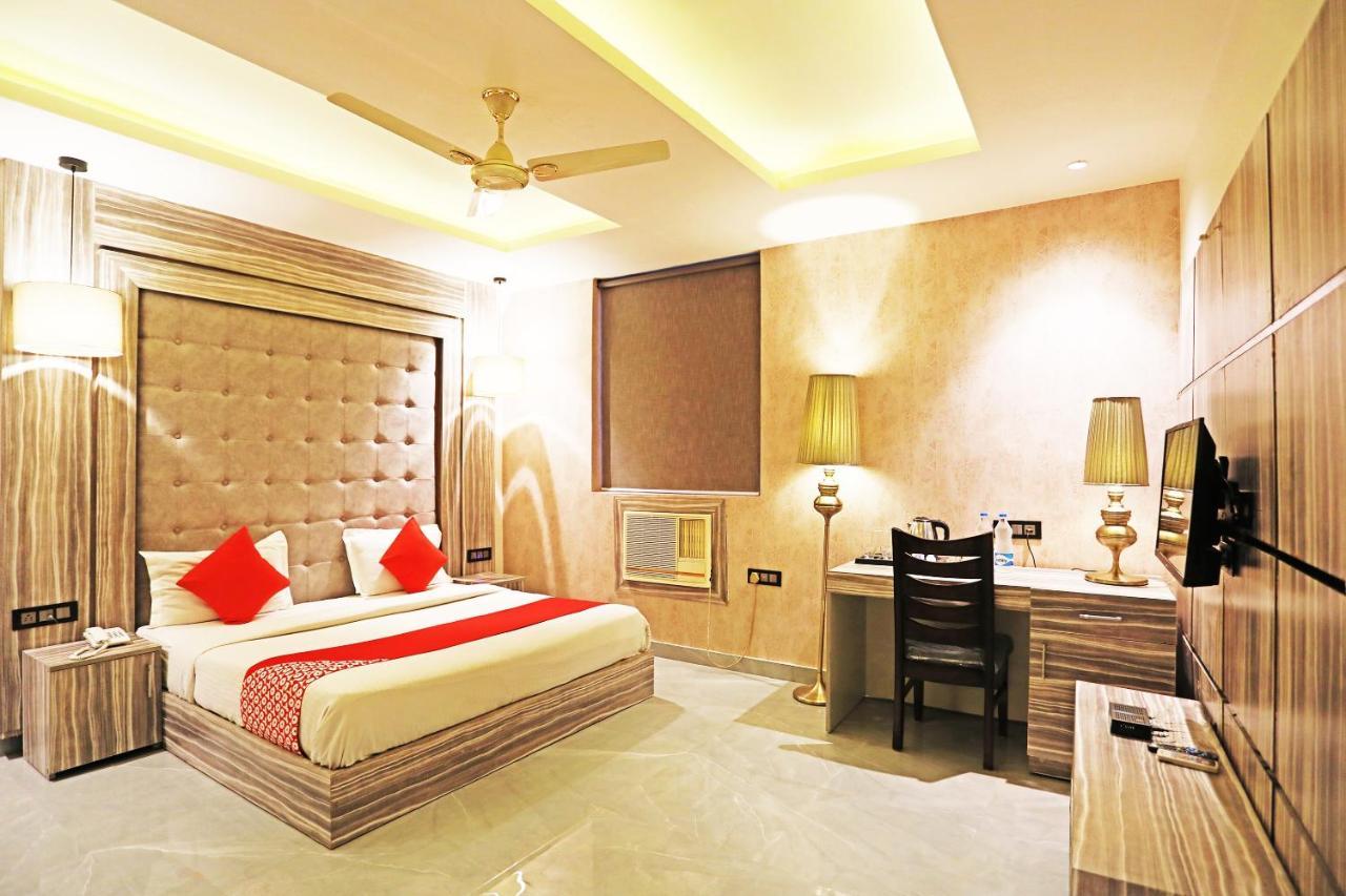 Fabhotel Ronald Inn Faridabad Exteriér fotografie