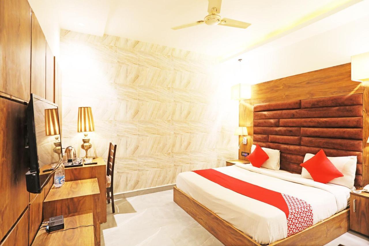 Fabhotel Ronald Inn Faridabad Exteriér fotografie