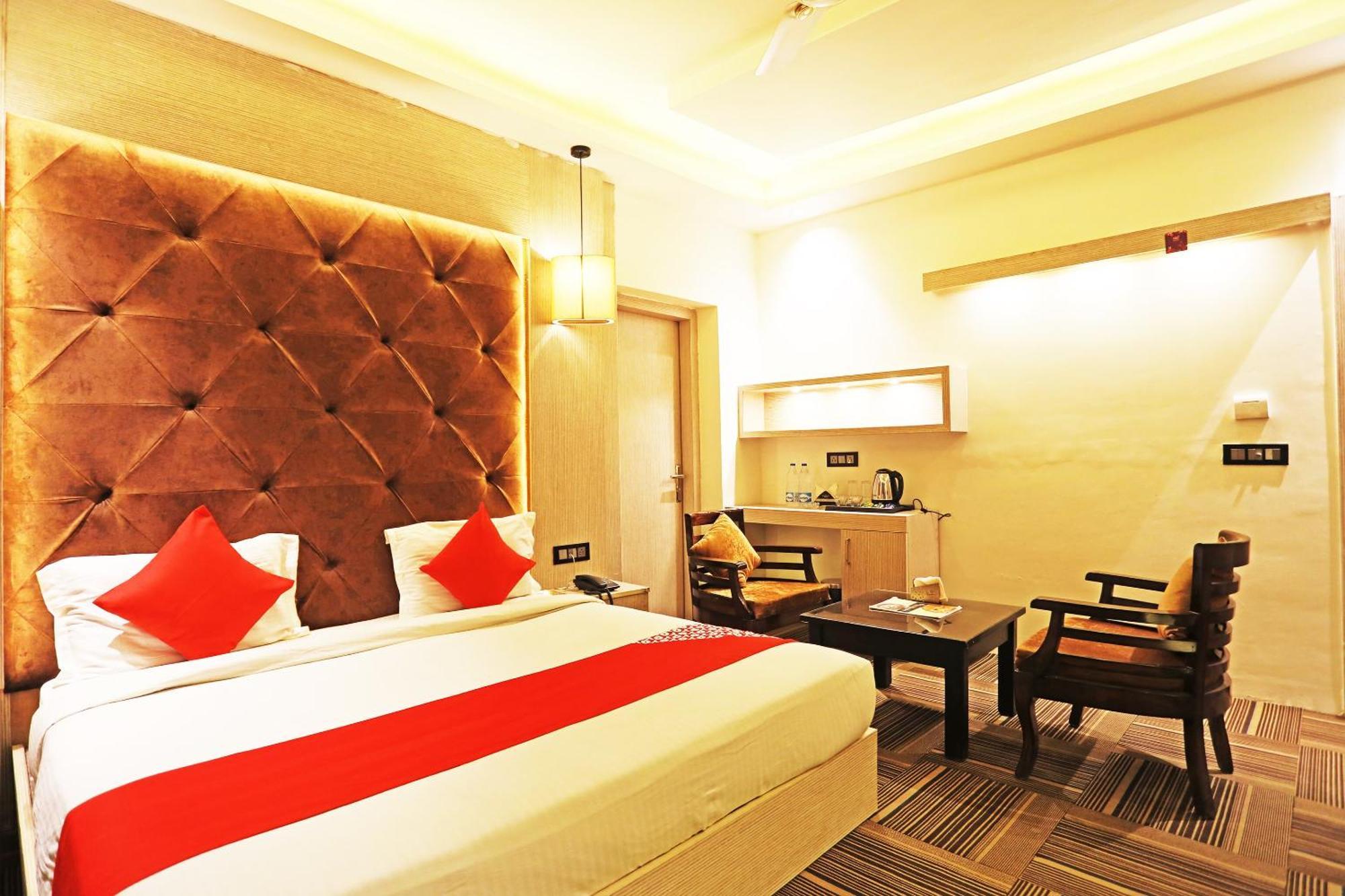 Fabhotel Ronald Inn Faridabad Exteriér fotografie