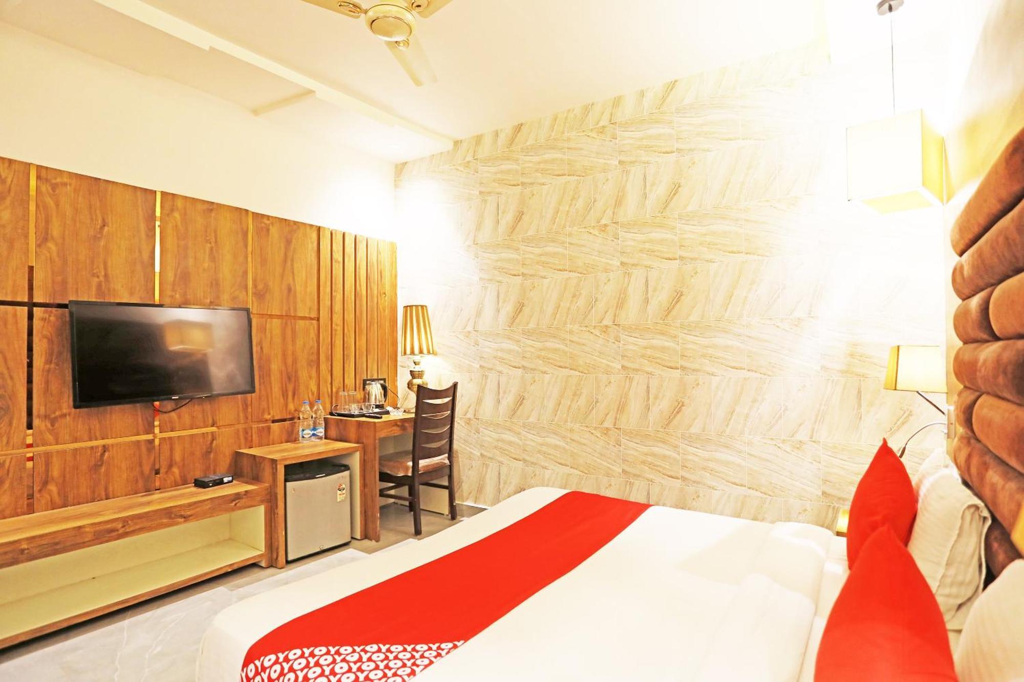 Fabhotel Ronald Inn Faridabad Exteriér fotografie