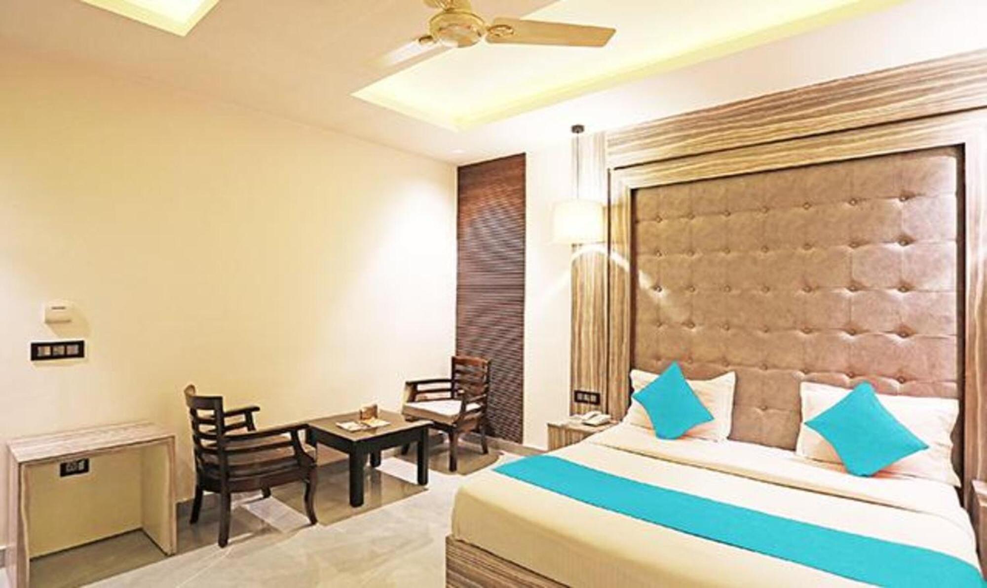 Fabhotel Ronald Inn Faridabad Exteriér fotografie