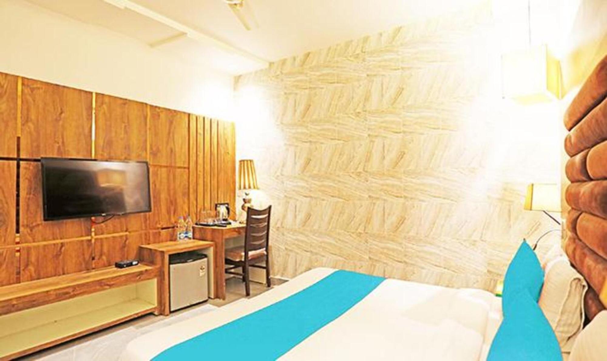 Fabhotel Ronald Inn Faridabad Exteriér fotografie